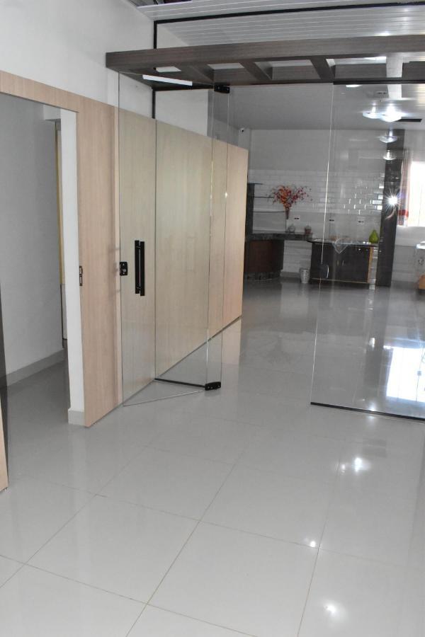 Rai Hotel - Proximo A Prefeitura Каскавел Екстериор снимка