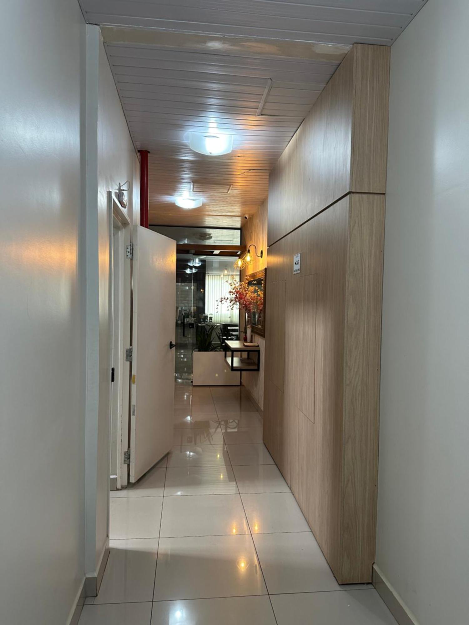 Rai Hotel - Proximo A Prefeitura Каскавел Екстериор снимка