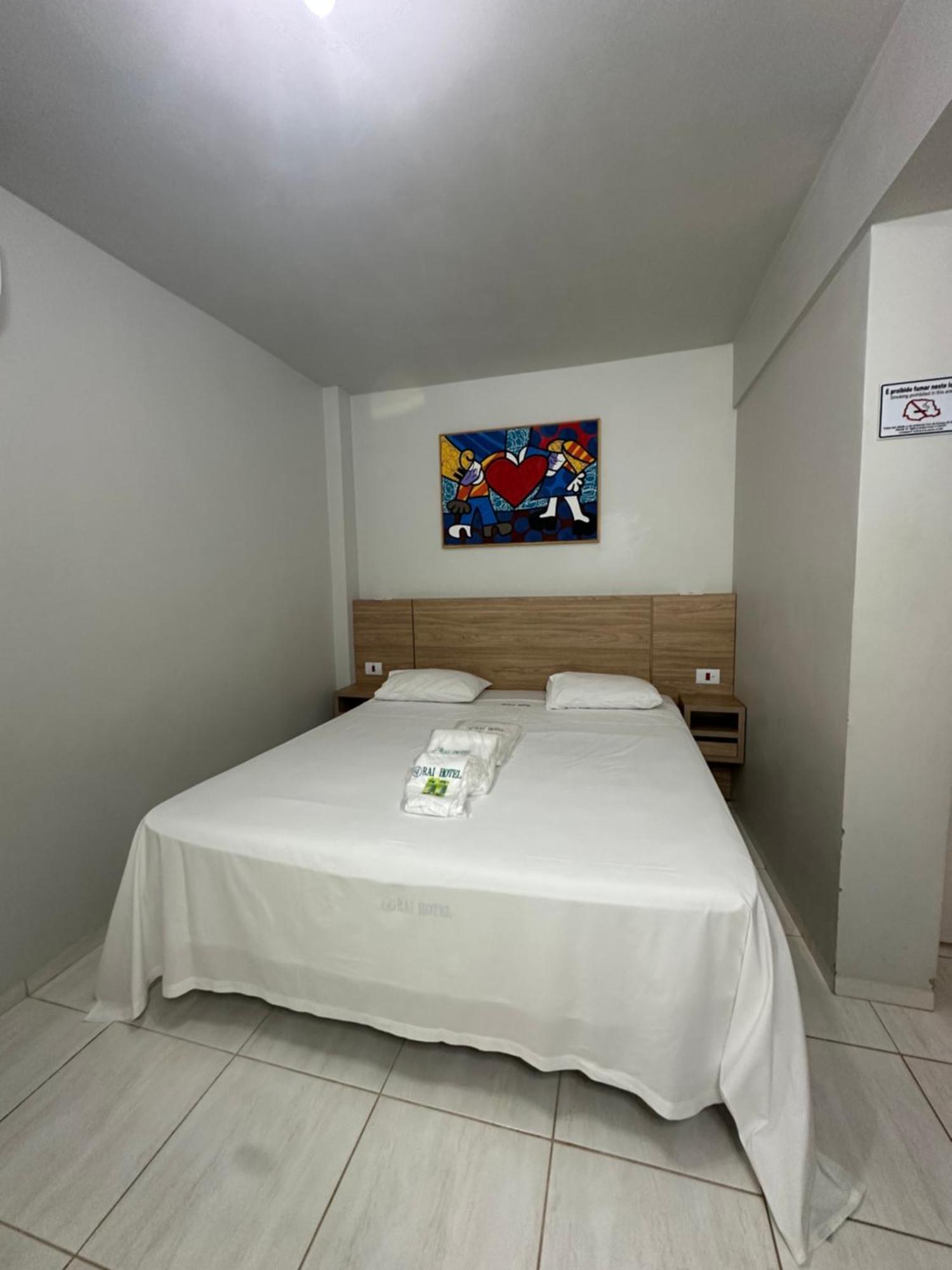 Rai Hotel - Proximo A Prefeitura Каскавел Екстериор снимка